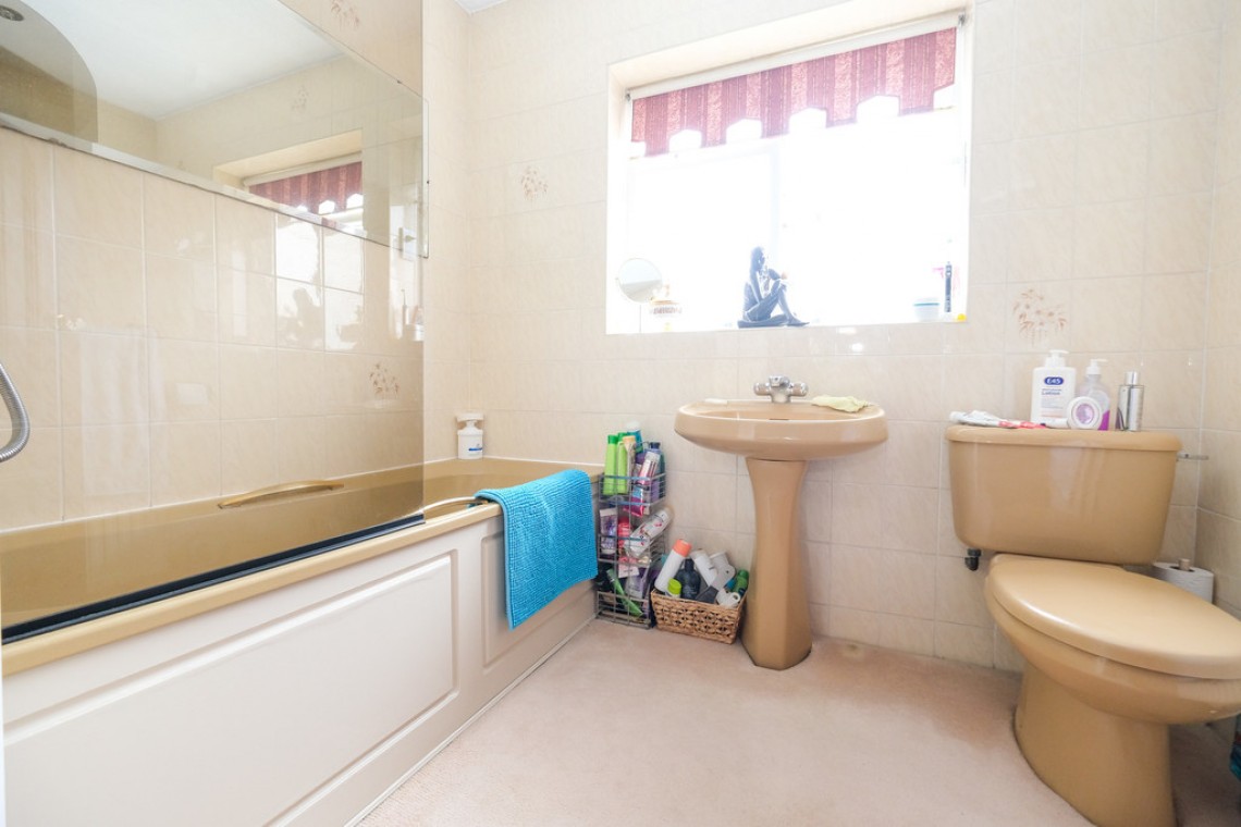 Images for Glentrammon Avenue, Orpington EAID:11e514c9f7e99906cb8dd0ceb0e9edcf BID:1