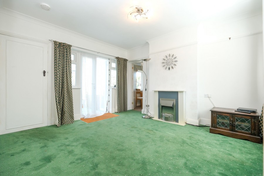 Images for May Avenue, Orpington EAID:11e514c9f7e99906cb8dd0ceb0e9edcf BID:1