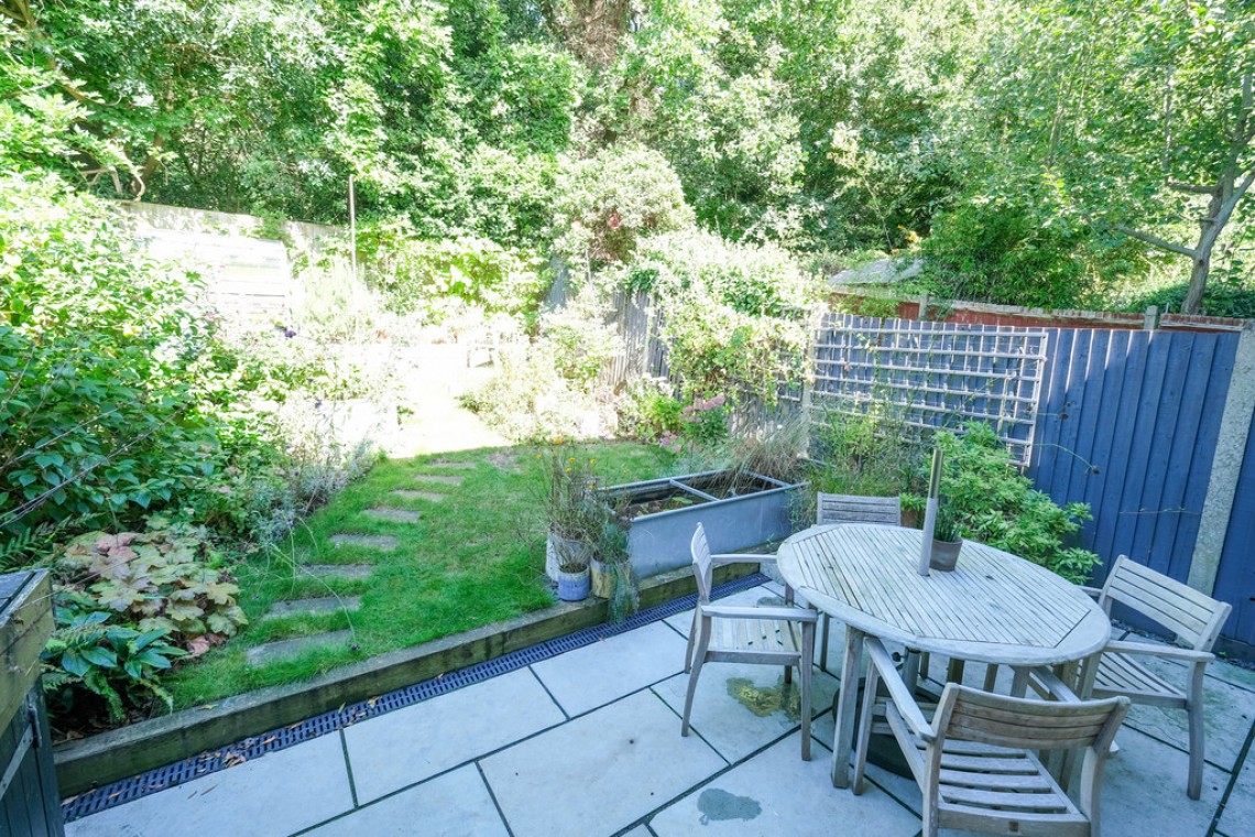 Images for Clovelly Way, Orpington EAID:11e514c9f7e99906cb8dd0ceb0e9edcf BID:1