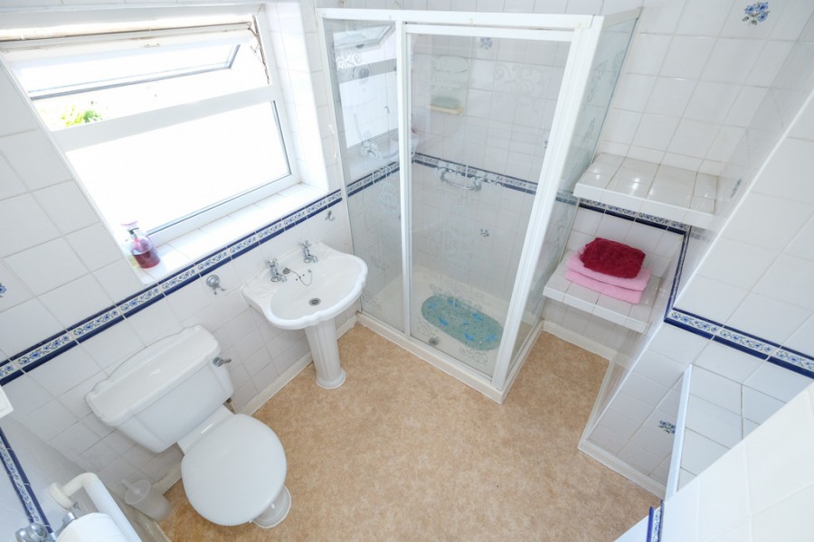 Images for Poverest Road, Orpington EAID:11e514c9f7e99906cb8dd0ceb0e9edcf BID:1