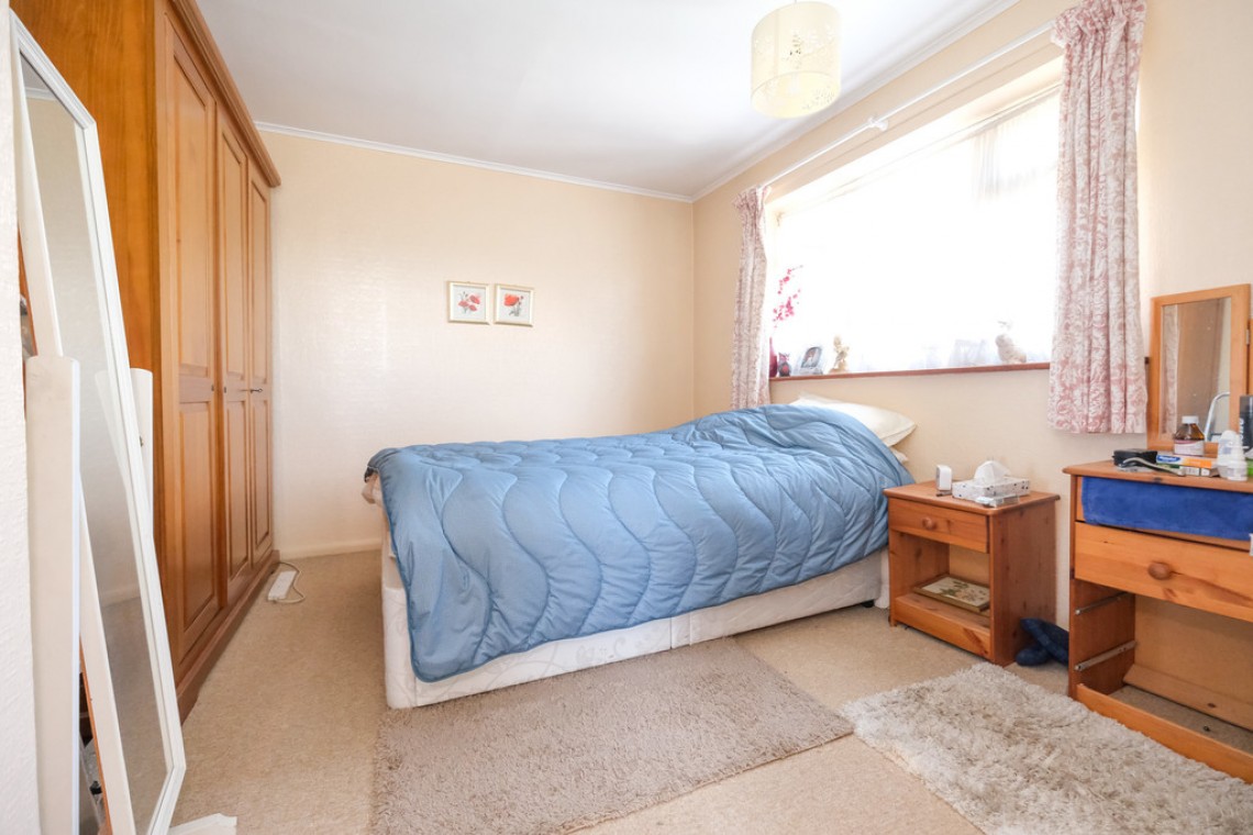 Images for Walsingham Road, Orpington EAID:11e514c9f7e99906cb8dd0ceb0e9edcf BID:1