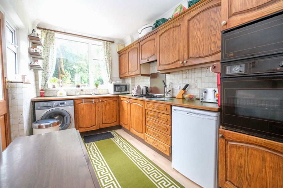 Images for Elm Grove, Orpington EAID:11e514c9f7e99906cb8dd0ceb0e9edcf BID:1