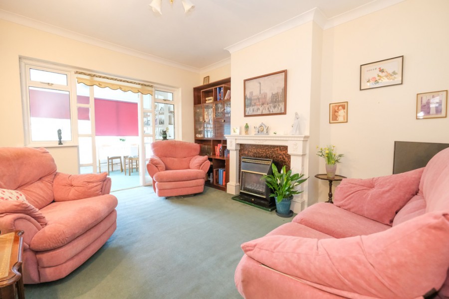 Images for Lancing Road, Orpington EAID:11e514c9f7e99906cb8dd0ceb0e9edcf BID:1