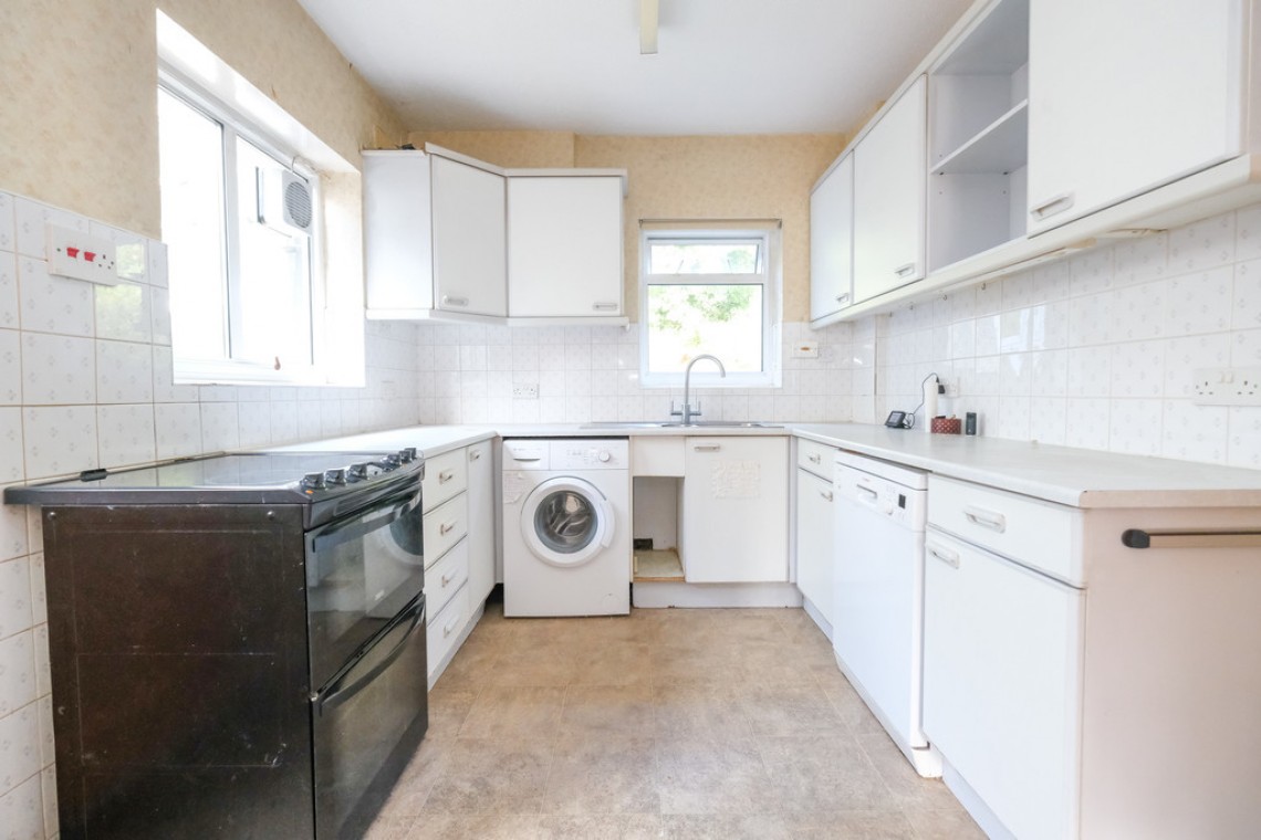 Images for Elm Grove, Orpington EAID:11e514c9f7e99906cb8dd0ceb0e9edcf BID:1