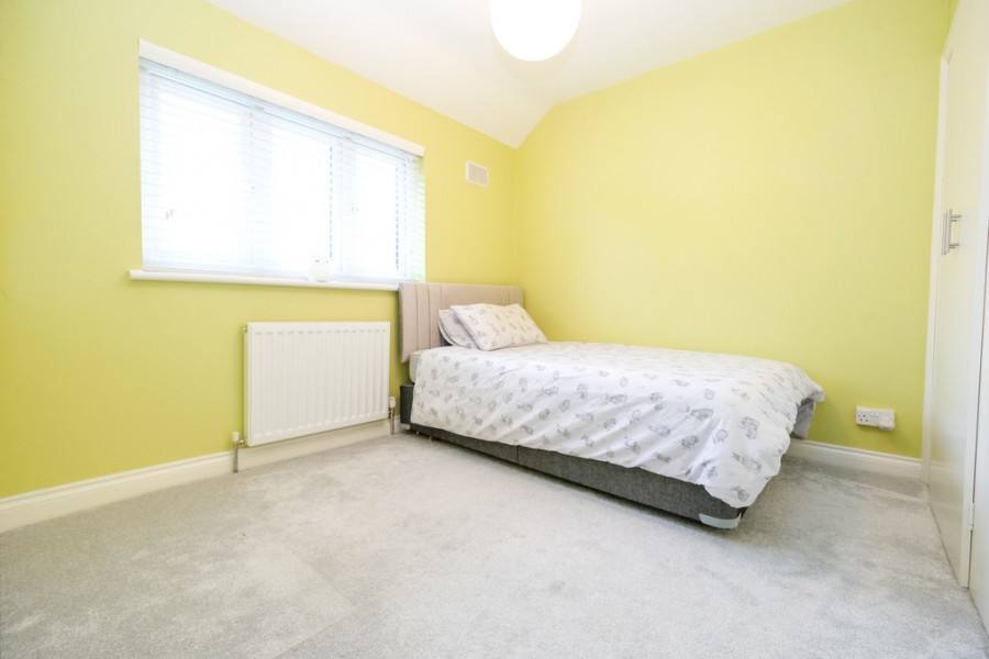 Images for Chipperfield Road, Orpington EAID:11e514c9f7e99906cb8dd0ceb0e9edcf BID:1