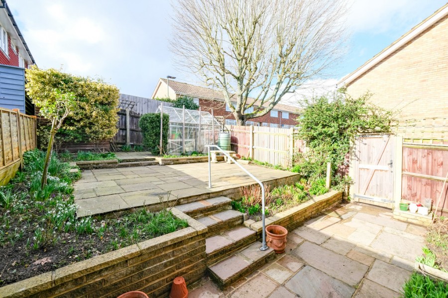 Images for Ryarsh Crescent, Orpington EAID:11e514c9f7e99906cb8dd0ceb0e9edcf BID:1