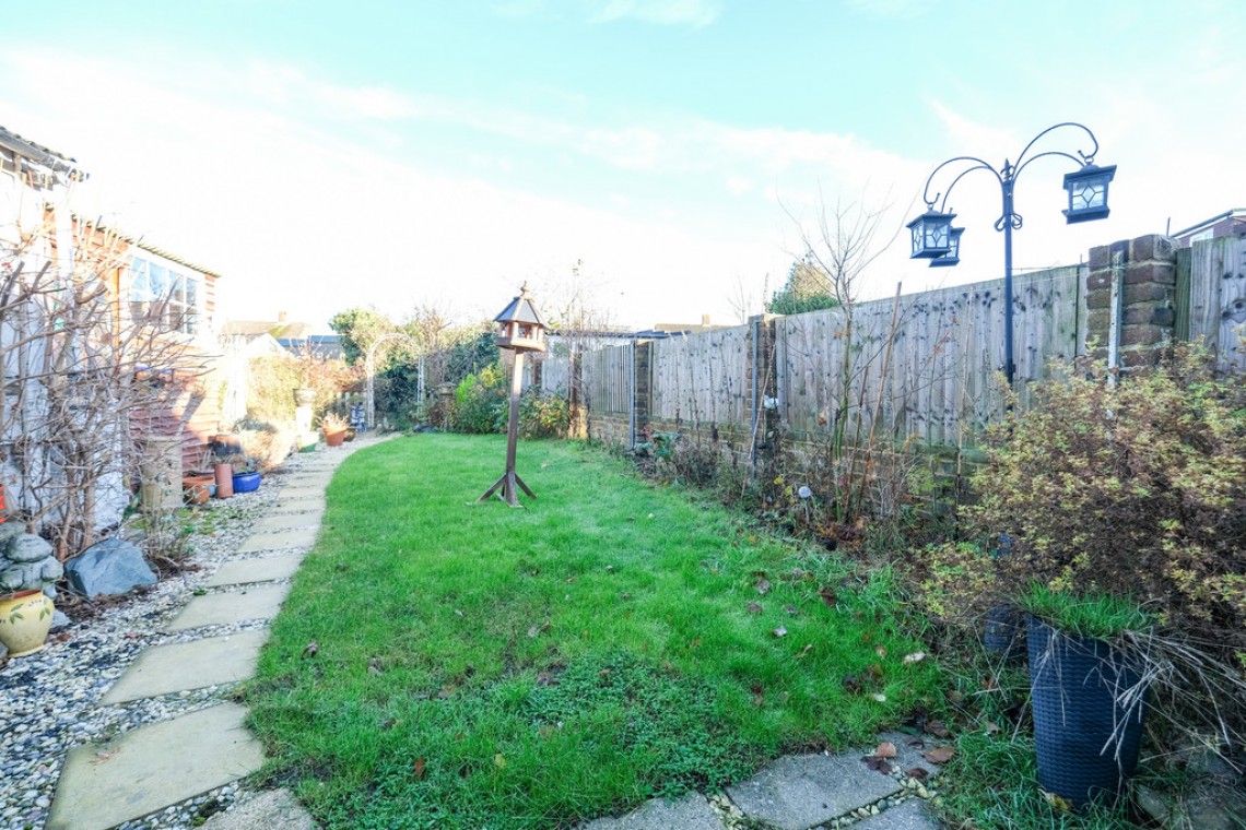 Images for Kynaston Road, Orpington EAID:11e514c9f7e99906cb8dd0ceb0e9edcf BID:1