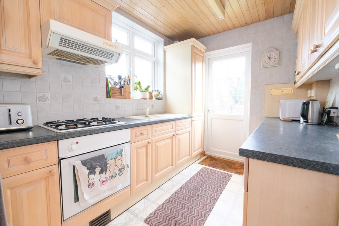 Images for Lancing Road, Orpington EAID:11e514c9f7e99906cb8dd0ceb0e9edcf BID:1