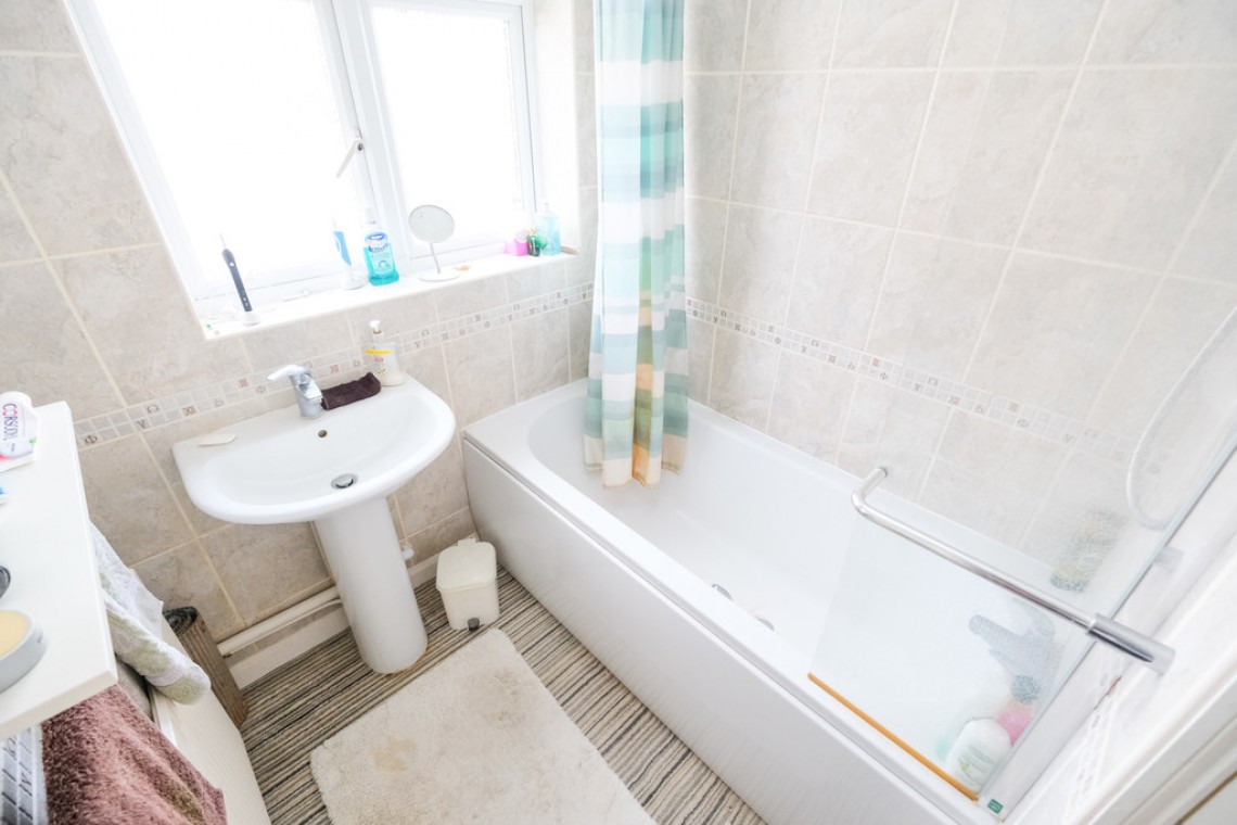 Images for Lancing Road, Orpington EAID:11e514c9f7e99906cb8dd0ceb0e9edcf BID:1