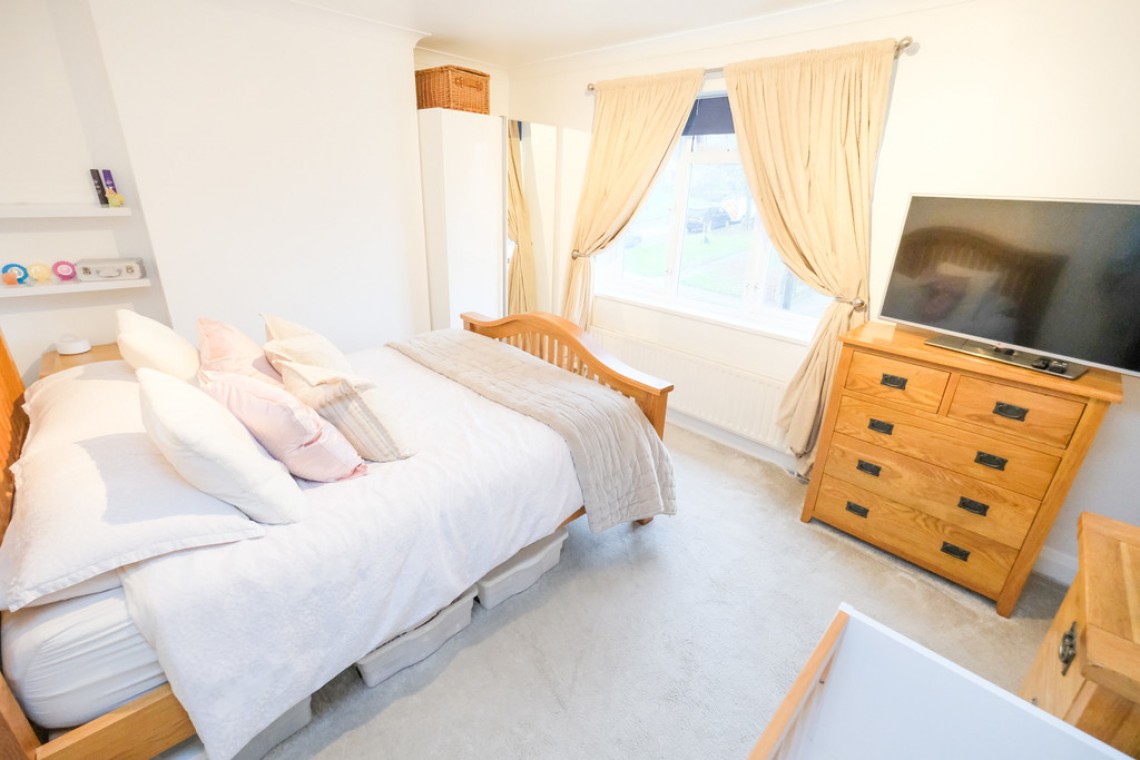 Images for Broom Avenue, Orpington EAID:11e514c9f7e99906cb8dd0ceb0e9edcf BID:1